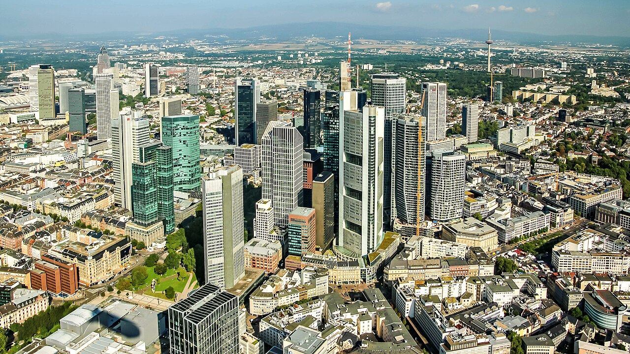 Kingbanka — Finanzdienstleistung